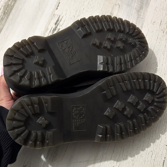 Dr. Martens Bethan Black Platform Mary Jane’s Size 7 - Picture 15 of 16